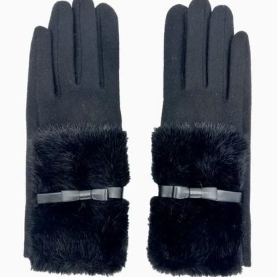 Discover our elegant black gloves with luxurious faux fur cuffs and stylish black bows. These chic gloves are displayed flat with palms facing up, highlighting their soft, classy design perfect for any fashion-forward outfit.